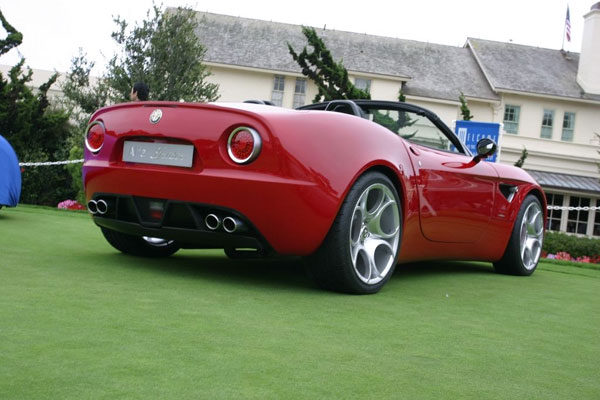 Alfa-Romeo 8C Spider Concept