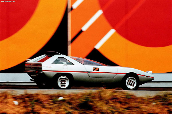 Alfa-Romeo Alfasud Caimano Concept (ItalDesign)