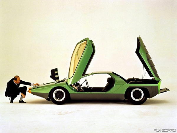 Alfa-Romeo Carabo Concept (Bertone)