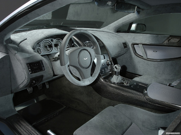 Aston-Martin V12 Vantage RS Concept