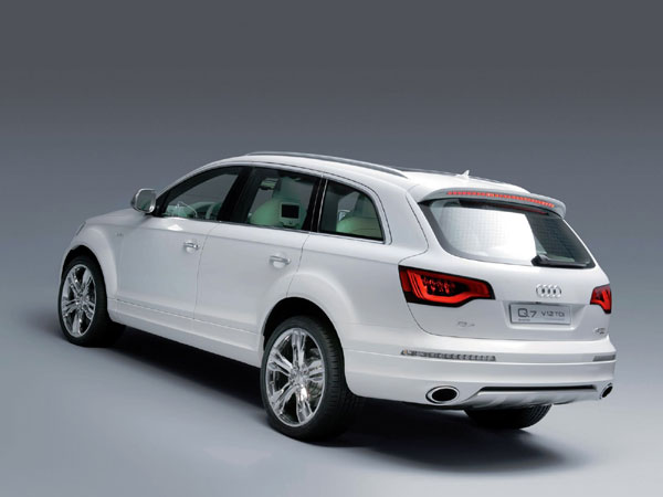 Audi Q7 V12 TDI BLUETEC Concept