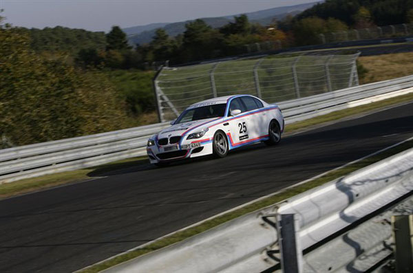 BMW M5 CSL Prototype