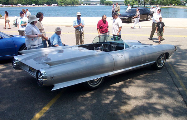 Cadillac Cyclone Concept