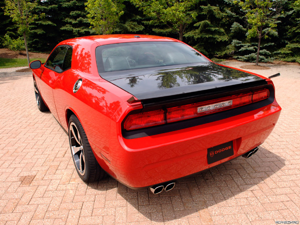 Dodge Challenger SRT10 Concept