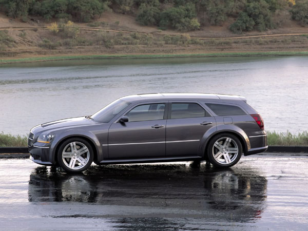 Dodge Magnum SRT-8 Concept