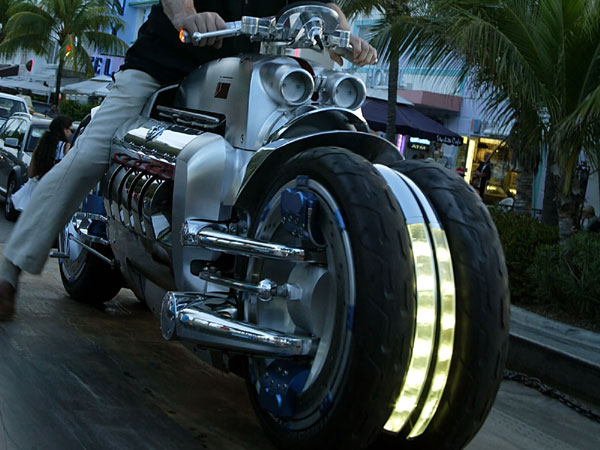 Dodge Tomahawk