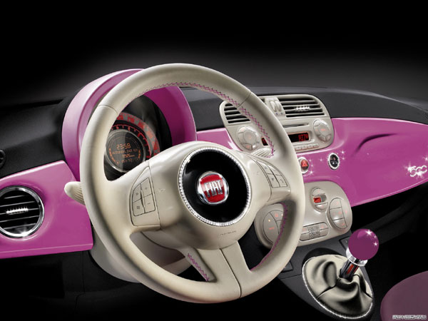 FIAT 500 Barbie Concept