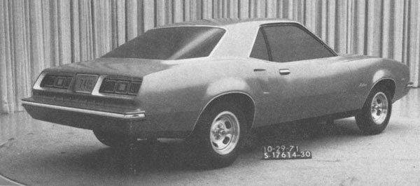 Ford Mustang Prototype 1971-10-29