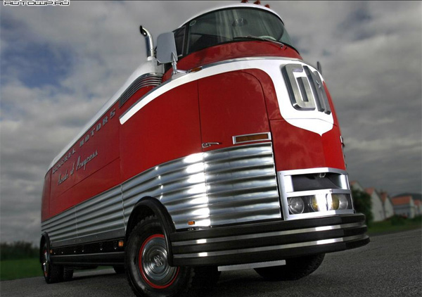 General Motors Futurliner Concept