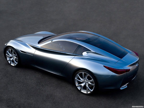 Infiniti Essence Concept