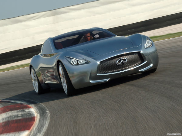 Infiniti Essence Concept