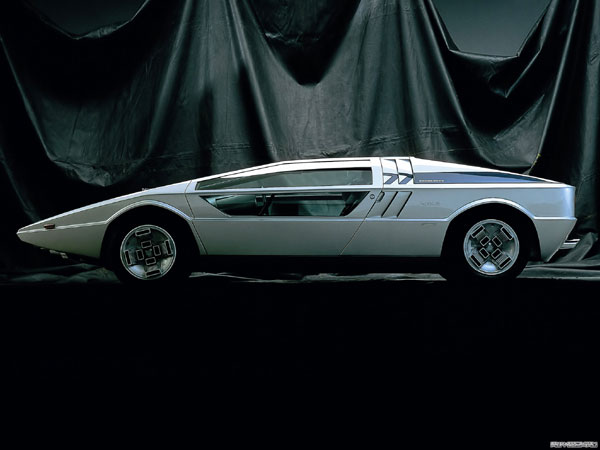 ItalDesign Boomerang Concept (Maserati)