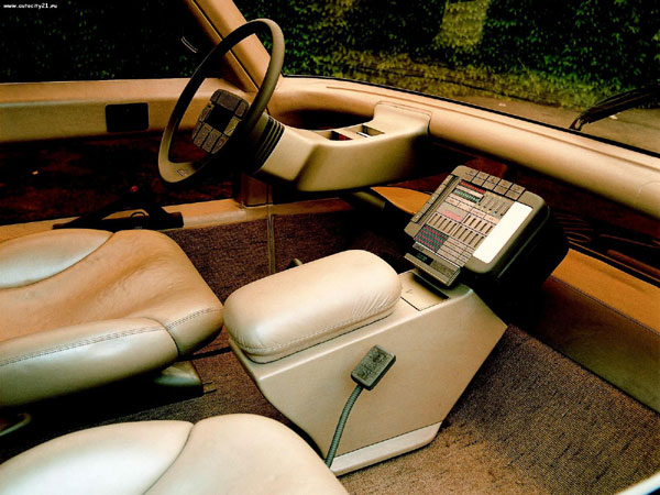 ItalDesign Capsula Concept