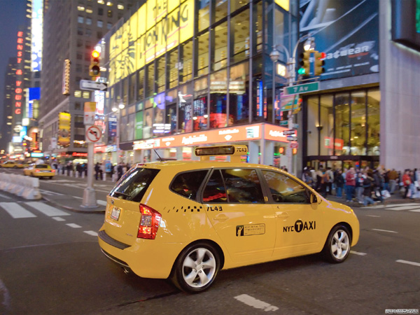 Kia Rondo Taxi Cab Concept