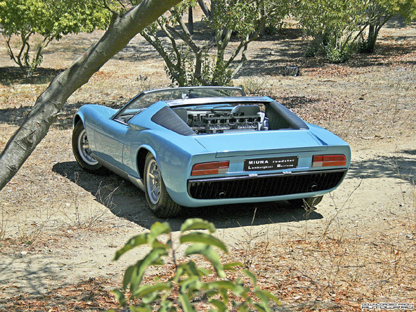 Lamborghini Miura Concept (Bertone)