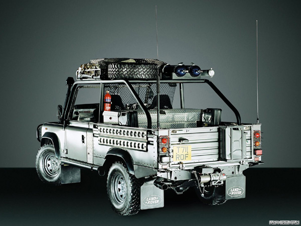 Land Rover Defender 90 Tomb Raider Concept