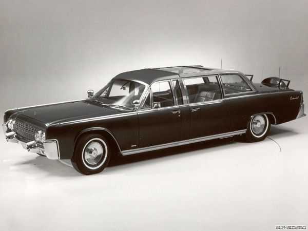 Lincoln Continental Presidential X-100 Concept