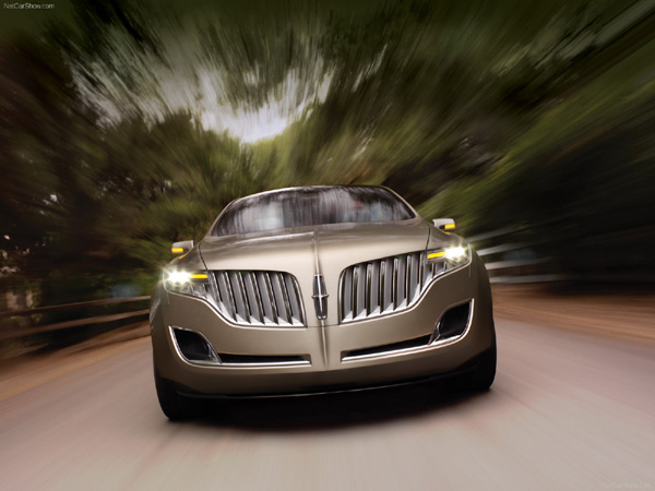 Lincoln MKT Concept