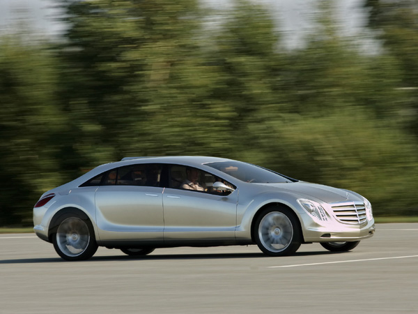 Mercedes-Benz F700 Research Car Concept