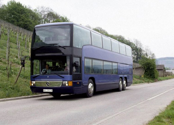 Mercedes-Benz O404 DD Prototype