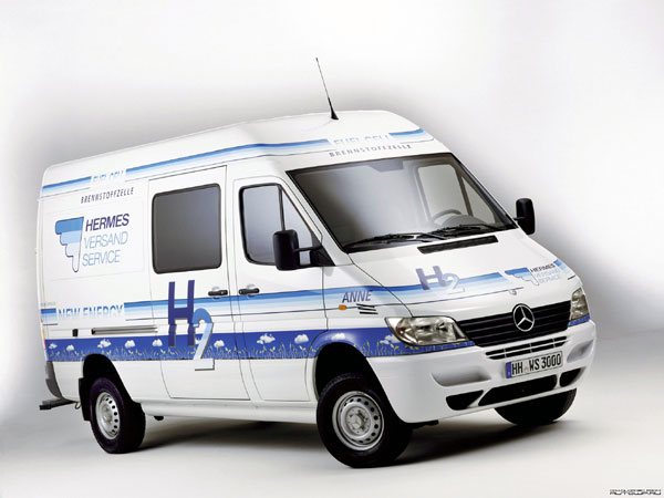 Mercedes-Benz Sprinter Fuel Cell Drive System Concept