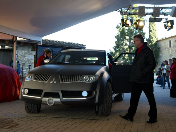 Mitsubishi Pajero Evolution 2+2 Concept