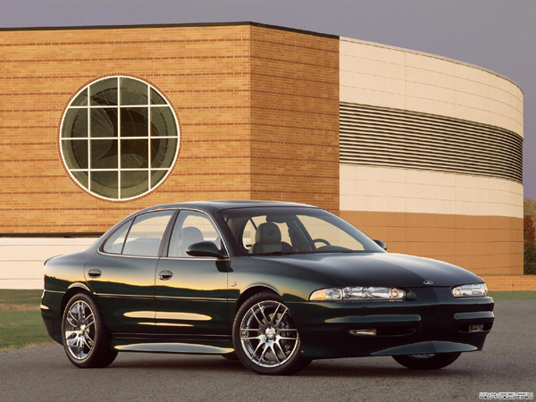 Oldsmobile Intrigue OSV Concept