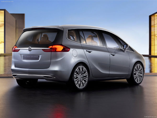 Opel Zafira Tourer Concept