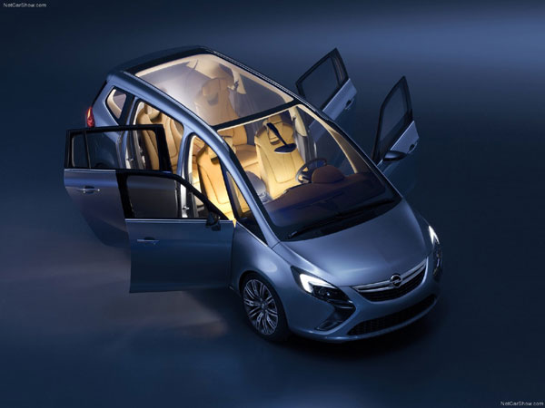 Opel Zafira Tourer Concept