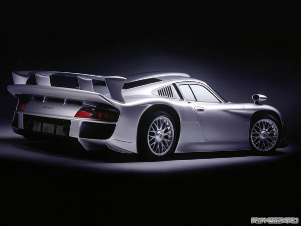 Porsche 911 GT1 Strassenversion Concept