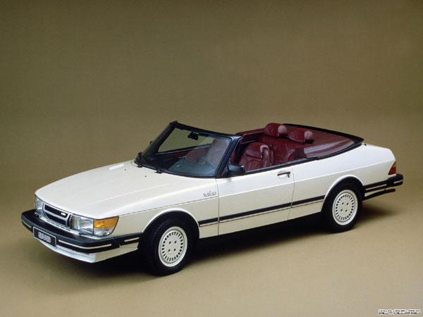 SAAB 900 Convertible Prototype