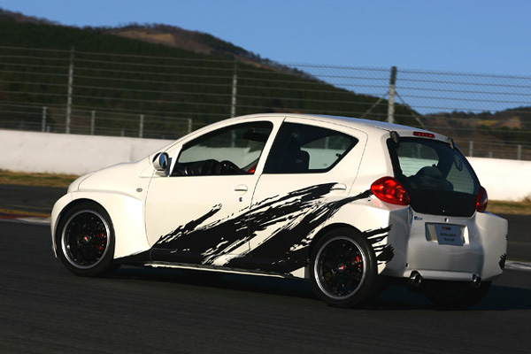 Toyota Aygo FR Hot Hatch Concept