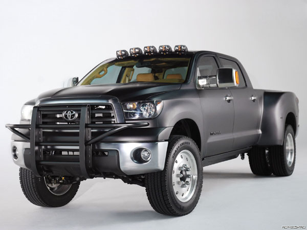 Toyota Tundra Dually Diesel Concept