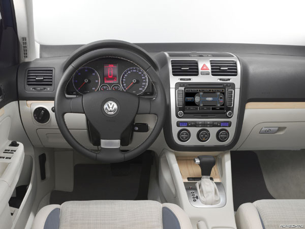 Volkswagen Golf TDI Hybrid Concept