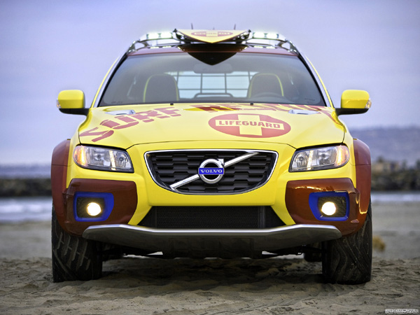 Volvo XC70 Surf Rescue Concept