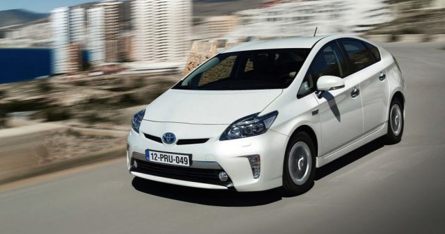 Toyota Prius будут отозваны для ремонта у российских автомобилистов