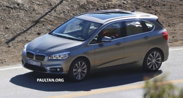   BMW 225i Active Tourer