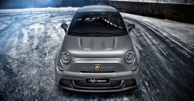      Abarth 695 Biposto