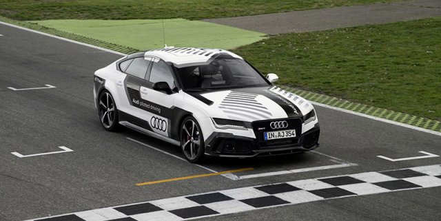Audi RS7      
