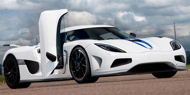 Koenigsegg   Agera