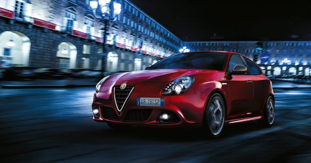 Alfa Romeo Giulietta первое знакомство с горячим хэтчбеком