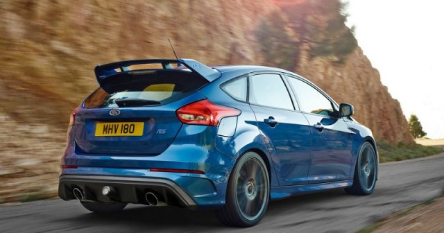   Ford Focus RS  