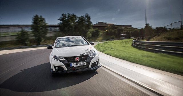  Honda Civic Type R       