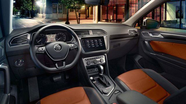 Volkswagen Tiguan - , , 