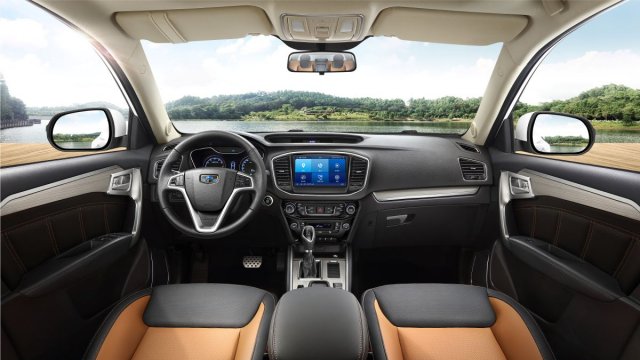  Geely Emgrand X7: -   
